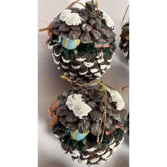 12 Animal Pinecone Christmas Ornaments Birds Bunnies Mice Raccoon Woodland - Picture 10 of 13